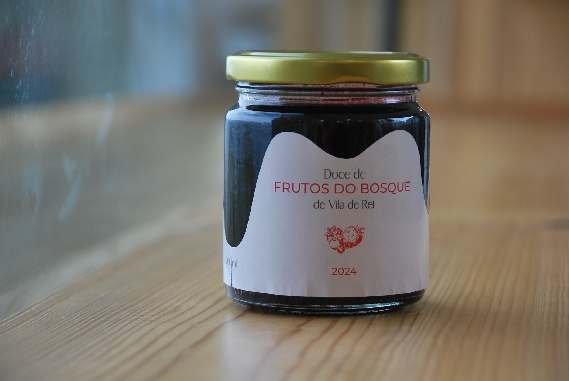 Doce de Frutos do Bosque Artesanal Rosa dos Ventos em frasco de vidro 200g